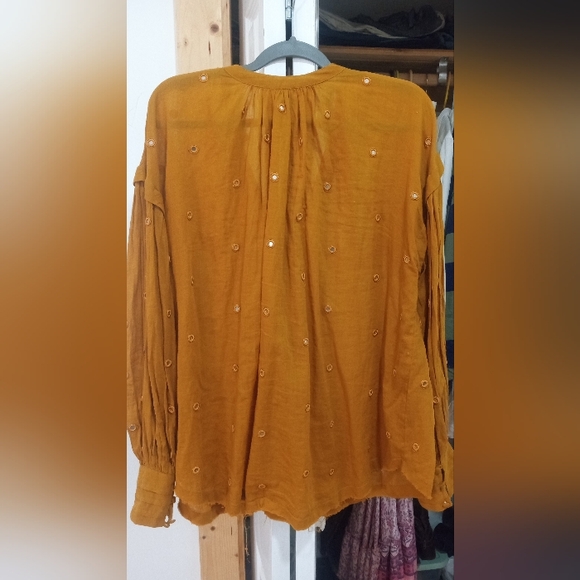 Shine Bright Peasant Blouse - Picture 4 of 10